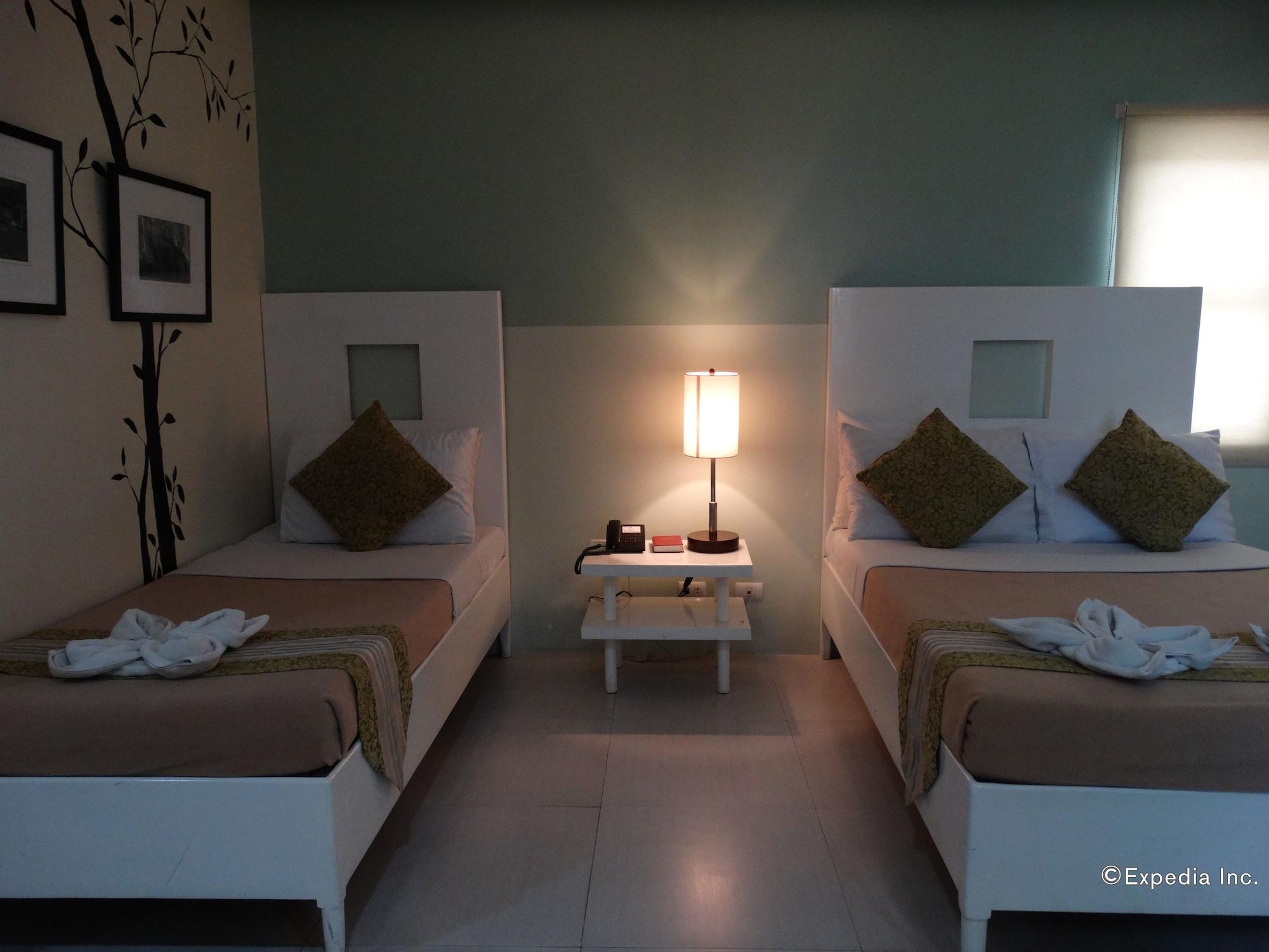 פורטו פרינססה Empire Suites Hotel מראה חיצוני תמונה