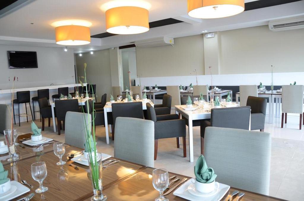 פורטו פרינססה Empire Suites Hotel מראה חיצוני תמונה